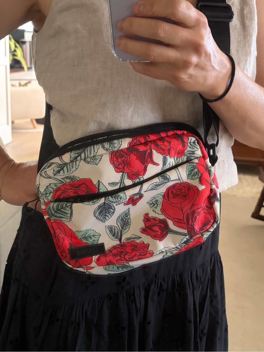 Ganni- Floral Crossbody Bag with Red Rose Print - nylon